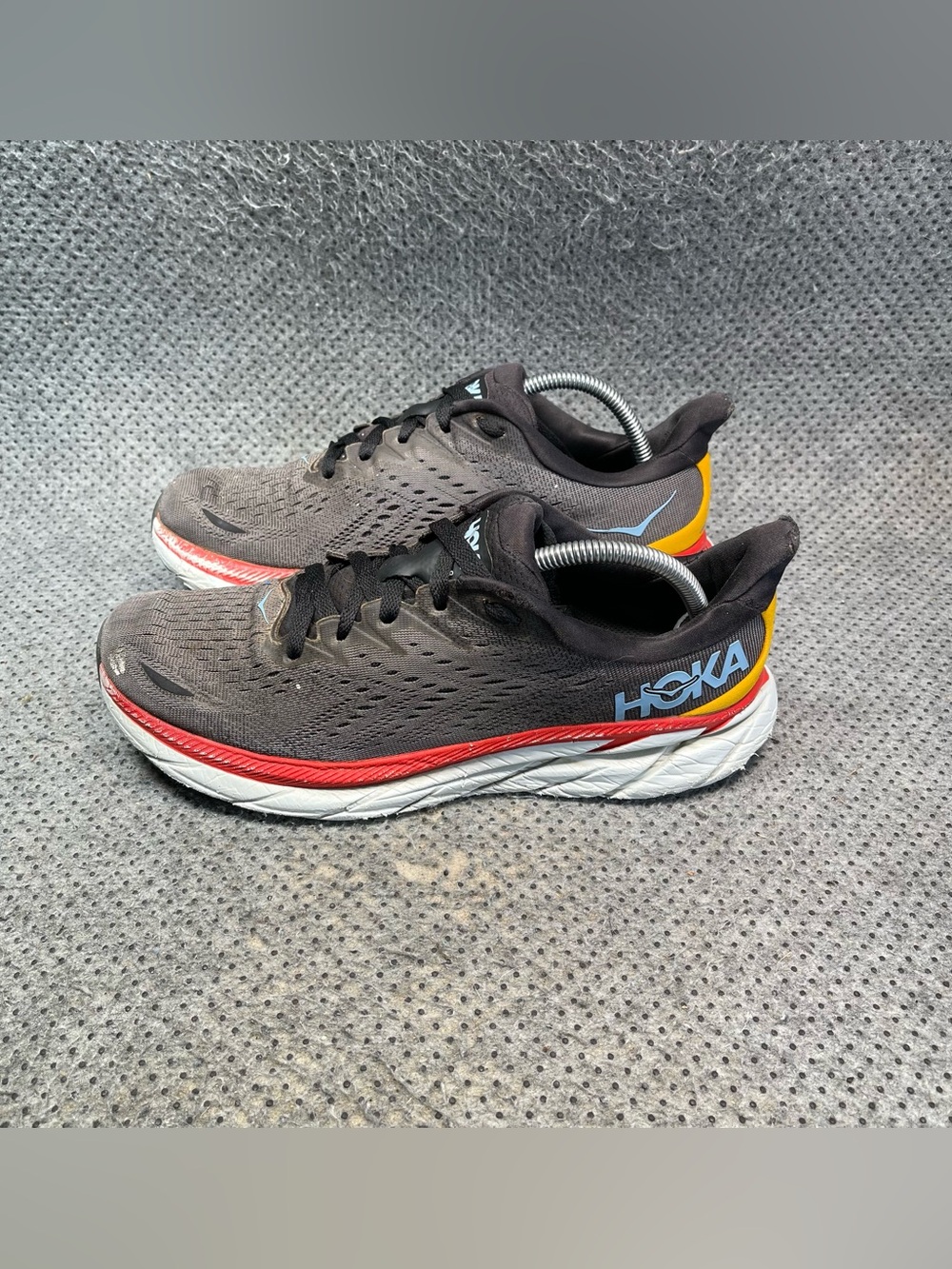 Hoka One One Clifton 8 Running Shoes Size 9.5 Men’s